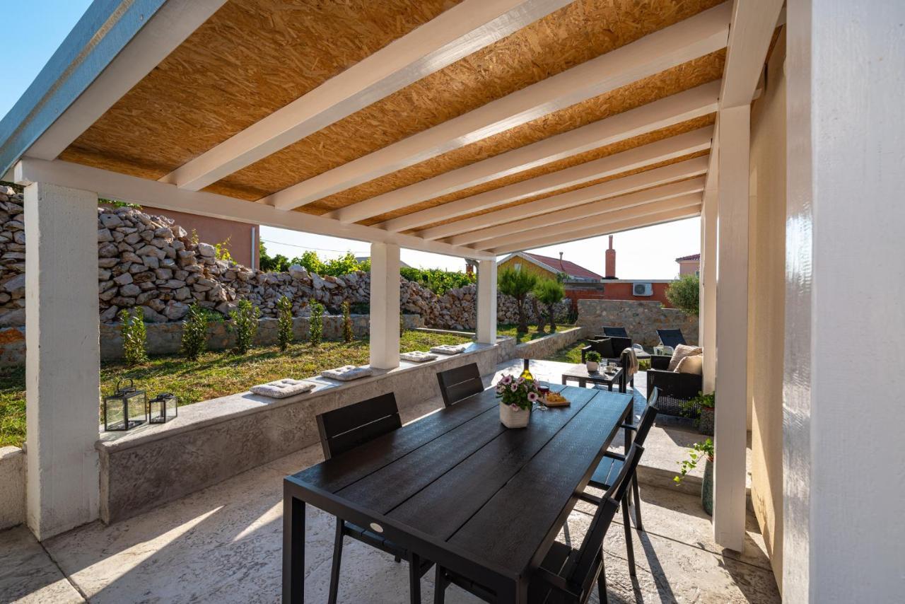 Holiday House Ventum Razanac Exterior photo