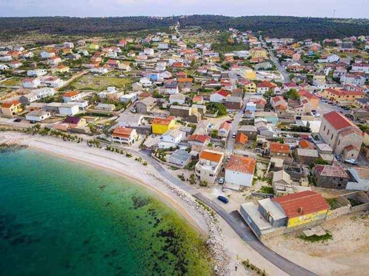 Holiday House Ventum Razanac Exterior photo